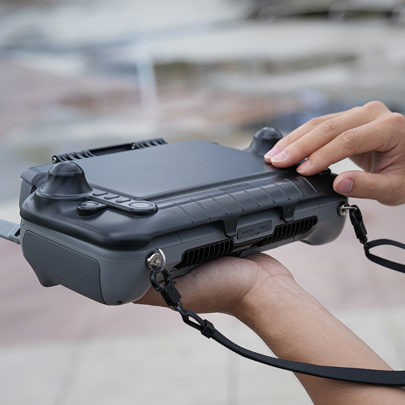 DJI RC Plus 2リモコン画面用保護カバー、DJI  - Drone Sun Shade のレビューと価格